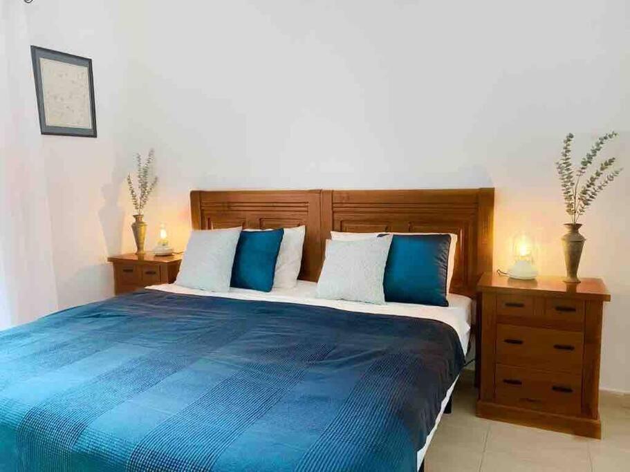Elegant Colonial Style Ocean View Golf Del Sur Appartement *