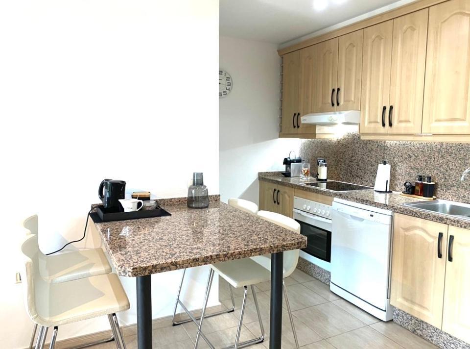 Apartment Elegant Colonial Style Ocean View Golf Del Sur San Miguel de Abona